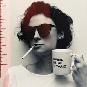 Meet your Posher, Celeste